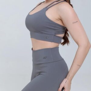 Conjunto Calça Blackout com Faixa Cabelo